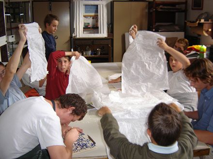 Une photo de l'exposition ART et différences "Maison Folie 2004" Choiseul - Les Colibris (Le Saulchoir)