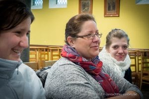 Une photo de la célébration de Noël 2016 du Saulchoir dans l'église de Kain-la-Tombe - École "Les Colibris"