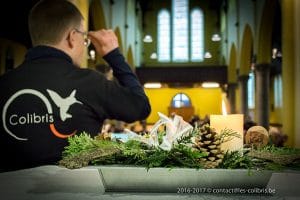 Une photo de la célébration de Noël 2016 du Saulchoir dans l'église de Kain-la-Tombe - École "Les Colibris"