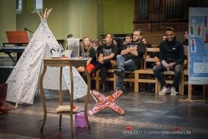 Une photo de la célébration de Noël 2016 du Saulchoir dans l'église de Kain-la-Tombe - École "Les Colibris"