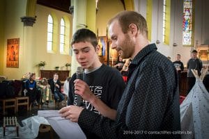 Une photo de la célébration de Noël 2016 du Saulchoir dans l'église de Kain-la-Tombe - École "Les Colibris"