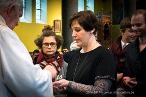 Une photo de la célébration de Noël 2016 du Saulchoir dans l'église de Kain-la-Tombe - École "Les Colibris"