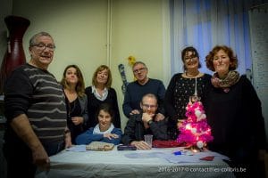 Une photo du goûter de Noël et du grand jeu musical 2016 du Ricochet - Ecole "Les Colibris"