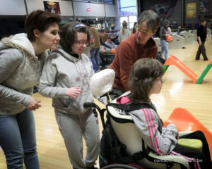 Type 4 - Une classe de polyhandicapés - Les rois du bowling - Le Saulchoir