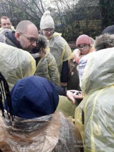 Une photo de la visite des élèves du Carrick à la Fontaine bleue de Mouscron