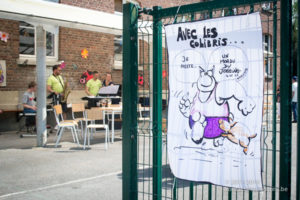 Une photo de la première marche de l'école "Les Colibris"